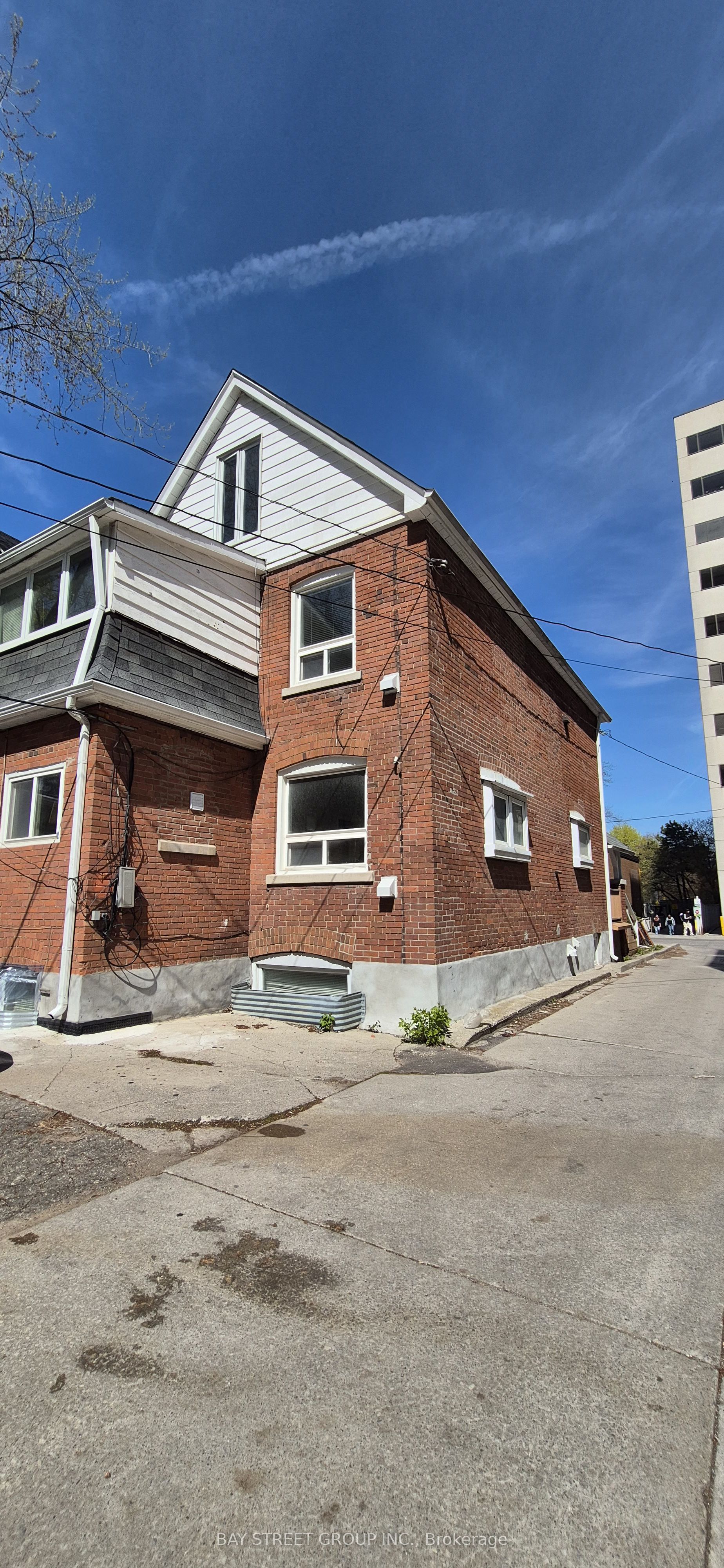 6 Ferndale Avenue