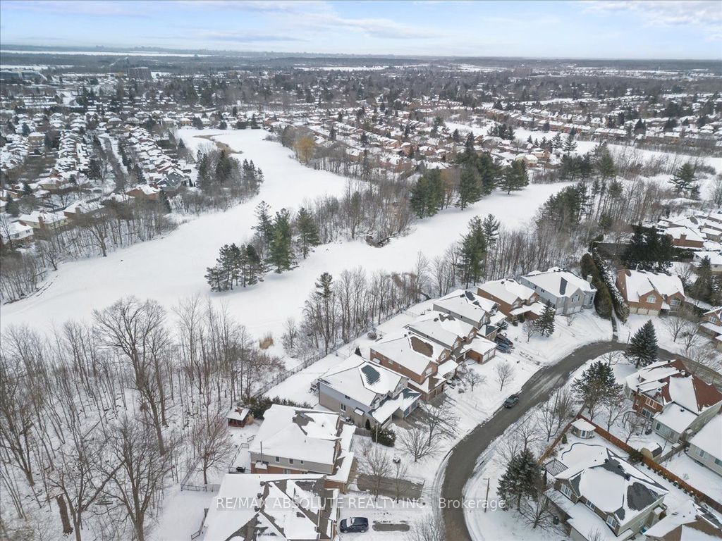 Photo of 72 KENINS Crescent, Kanata, ON K2K 3E4 (MLS # X12809286)