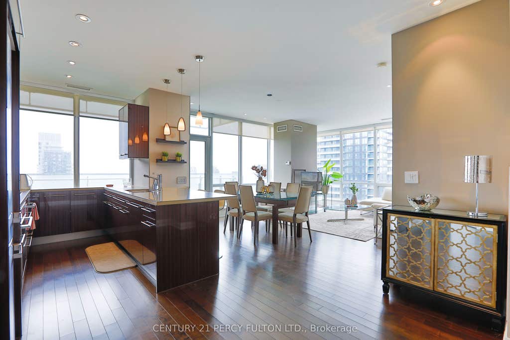 Photo of 80 John Street #4002, Toronto, ON M5V 3X4 (MLS # C13664522)