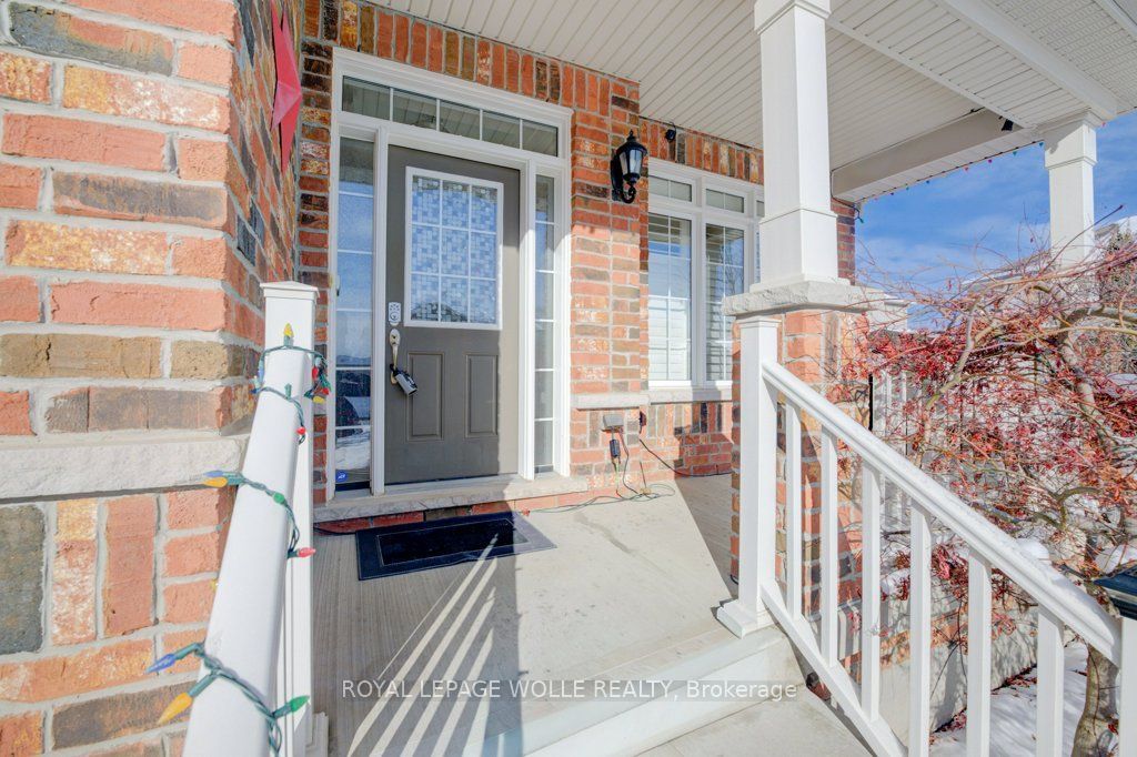 Photo of 538 Thomas Slee Drive, Kitchener, ON N2P 2Y7 (MLS # X12768152)