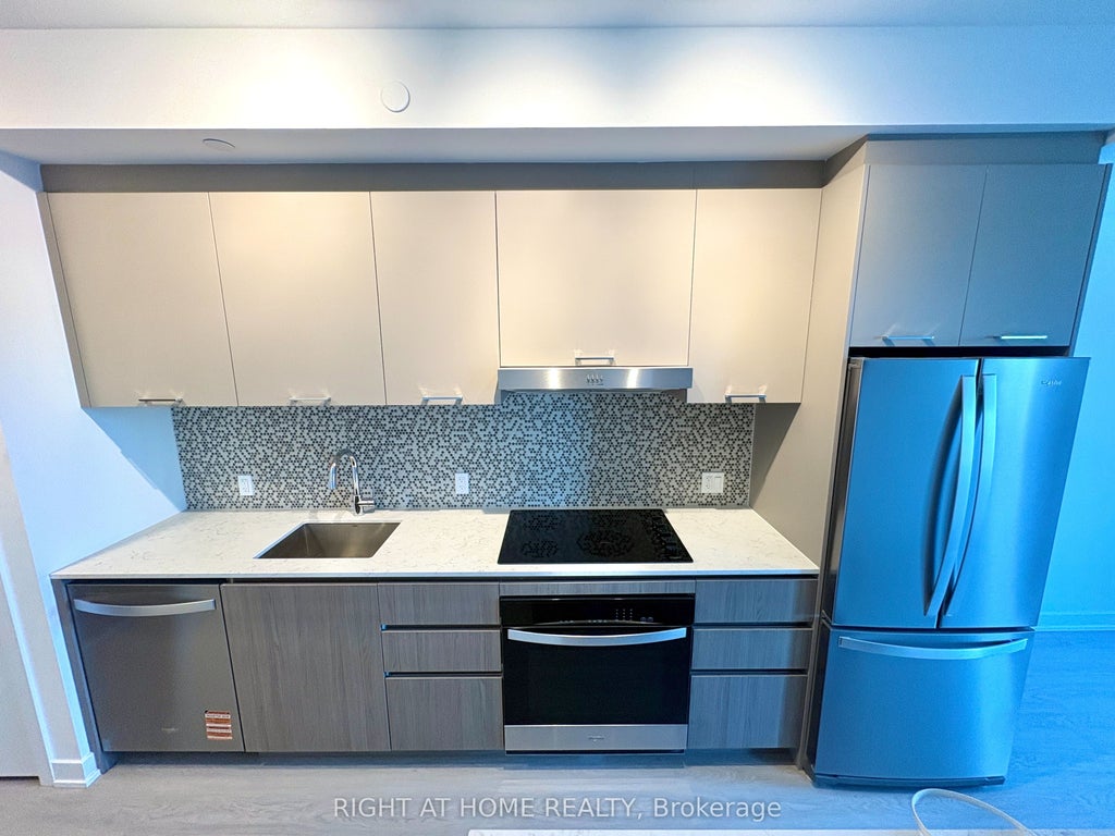 Photo of 8188 Yonge Street #221, Vaughan, ON L4J 0M2 (MLS # N13429706)
