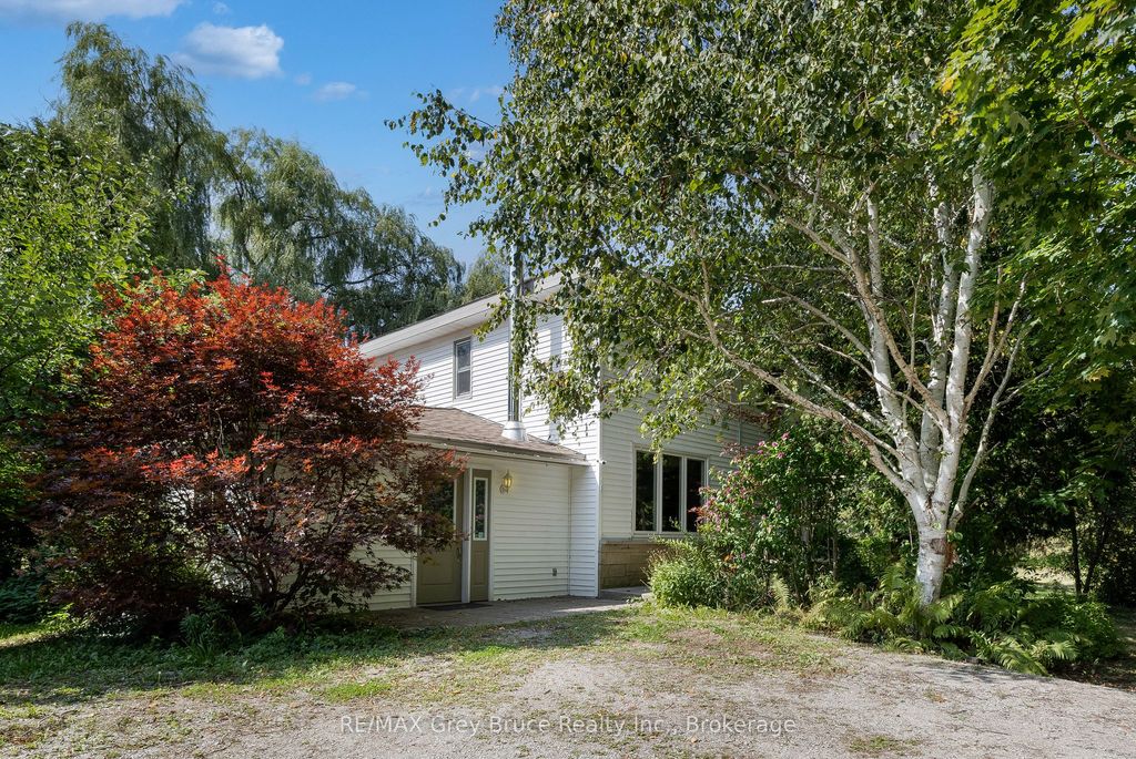 Photo of 7011 Highway 6 N/A, Northern Bruce Peninsula, ON N0H 2R0 (MLS # X12413523)