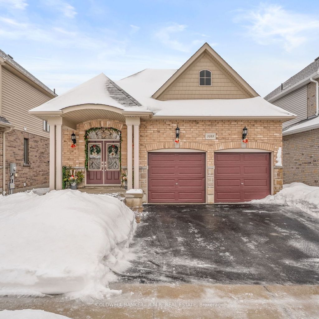 Photo of 3105 Monarch Drive E, Orillia, ON L3V 8K3 (MLS # S12653598)