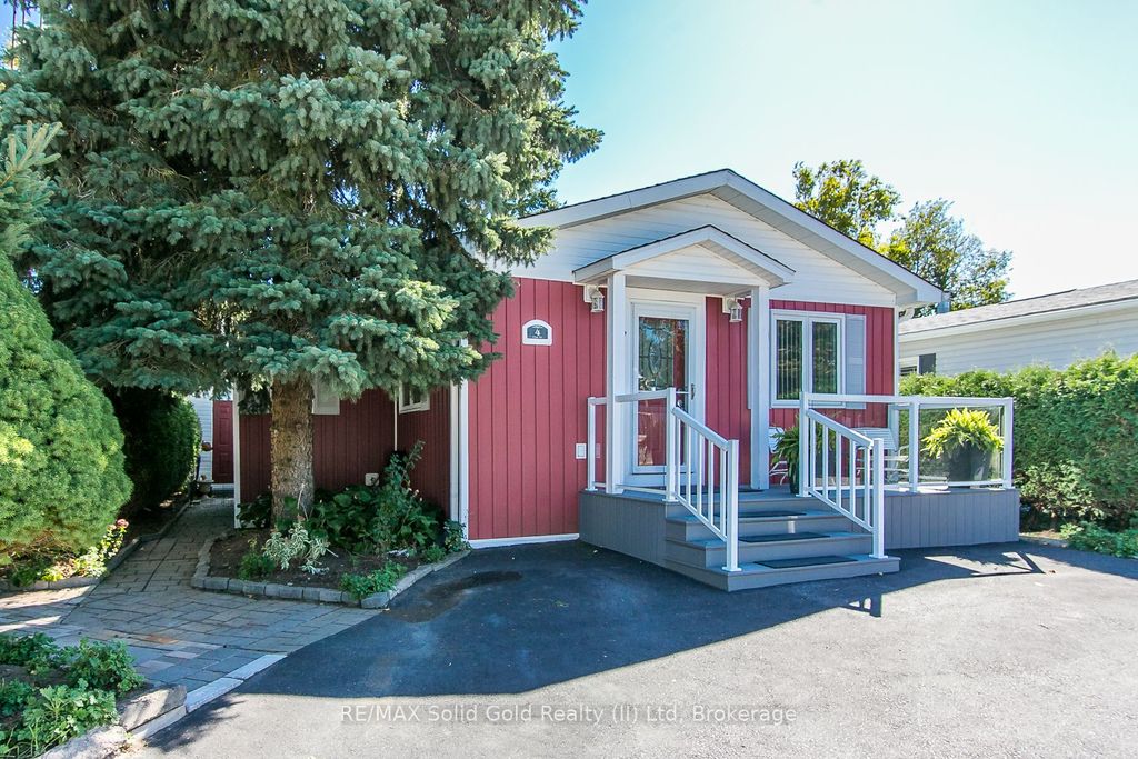 Photo of 4 Elm Street, Puslinch, ON N0B 2J0 (MLS # X12440635)