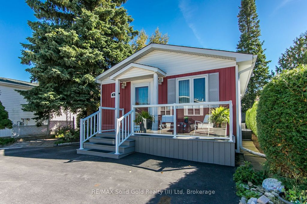 Photo of 4 Elm Street, Puslinch, ON N0B 2J0 (MLS # X12440635)
