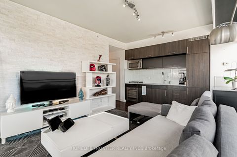 205 Manning Avenue 415 Toronto ON M6J 0E2