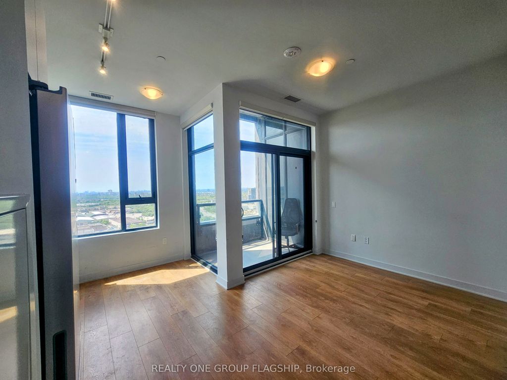 Photo of 2920 Highway 7 N/A #2008, Vaughan, ON L4K 0P4 (MLS # N12859608)