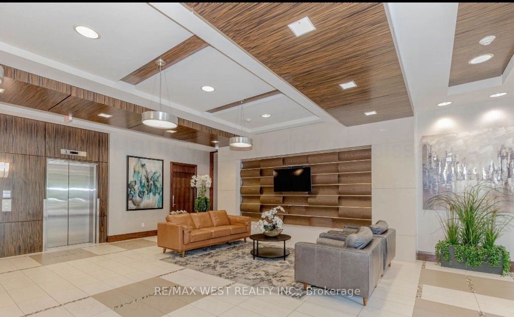 Photo of 339 Rathburn Road W #1812, Mississauga, ON L5B 0K6 (MLS # W12609754)