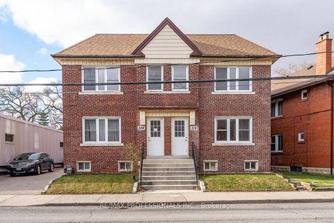 310 Jane Street Upper Toronto ON M6S 3Z4