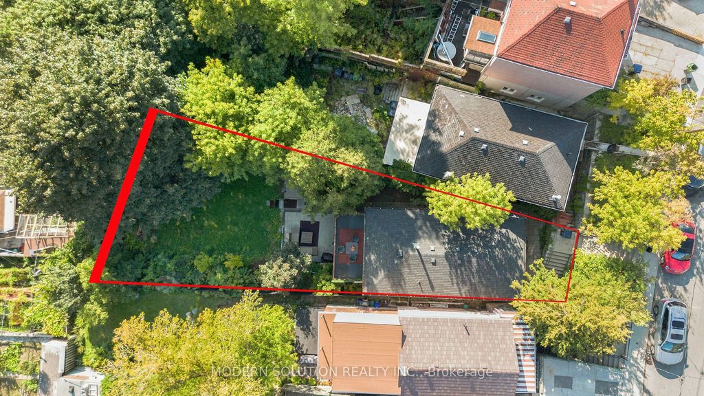 Photo of 5A Dynevor Road, Toronto, ON M6E 3W7 (MLS # W12431639)