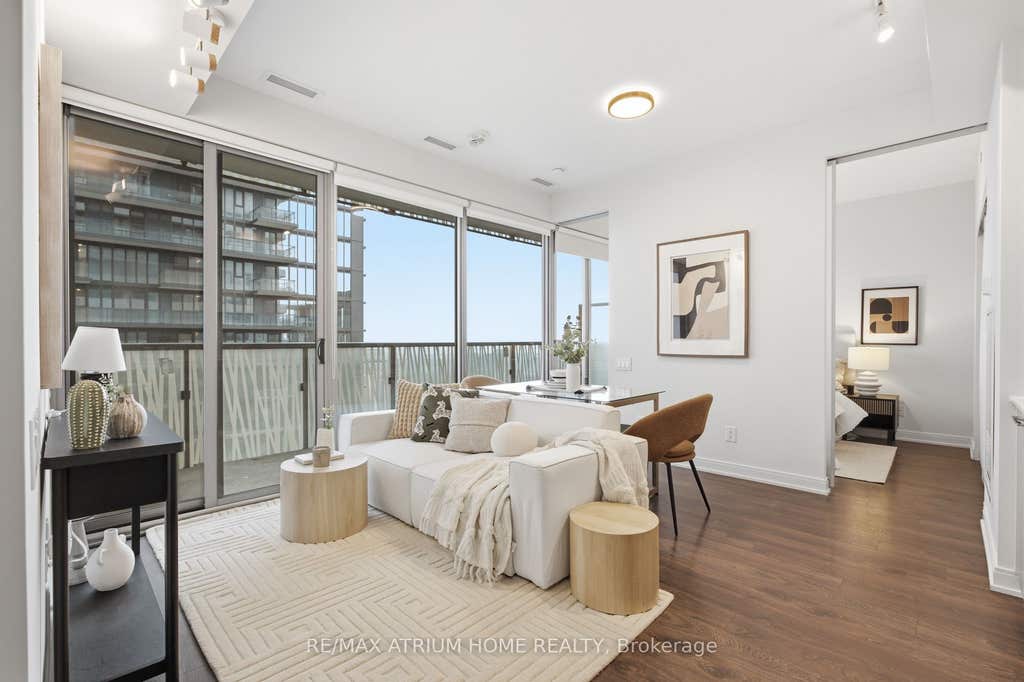 Photo of 50 Charles Street E #4413, Toronto, ON M4Y 0C3 (MLS # C13654144)