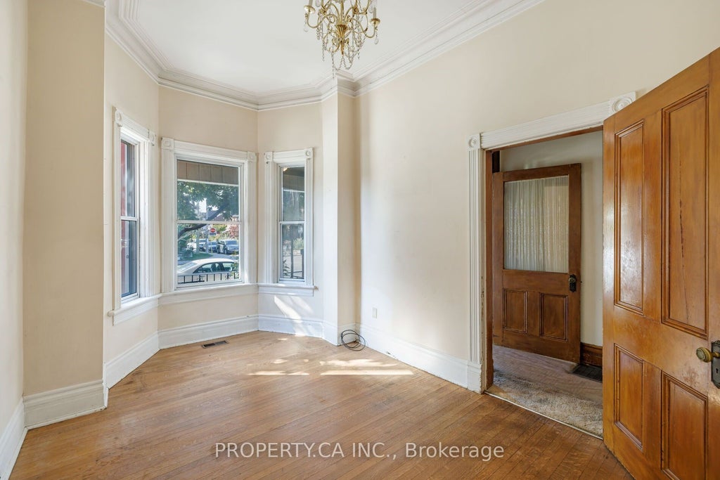 Photo of 195 Shaw Street, Toronto, ON M6J 2W7 (MLS # C14025382)