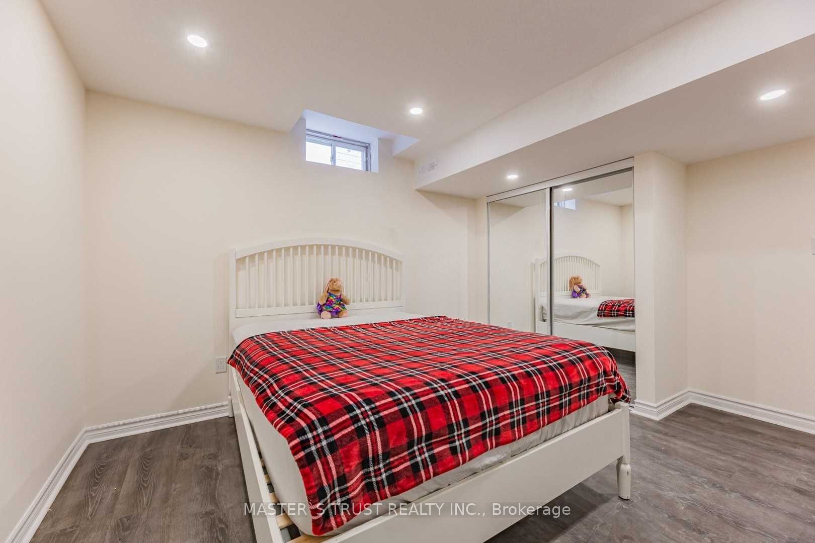 233 Shelbourne Drive Bsmt