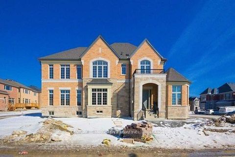 94 Brabin Circle Whitby ON L1P 0C1