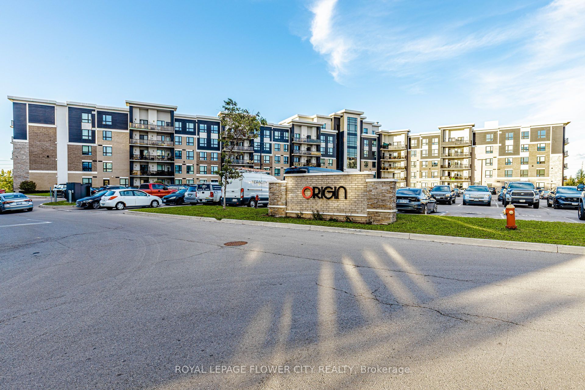 630 Sauve Street 404