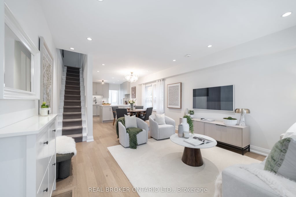Photo of 162 Coleman Avenue, Toronto, ON M4C 1R2 (MLS # E13418804)