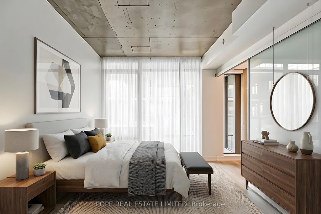 Photo of 560 King Street W #726, Toronto, ON M5V 1M3 (MLS # C12918426)