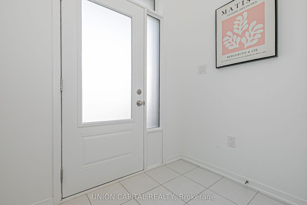 Photo of 799 Stanstead Path, Oshawa, ON L1K 3G4 (MLS # E12444942)