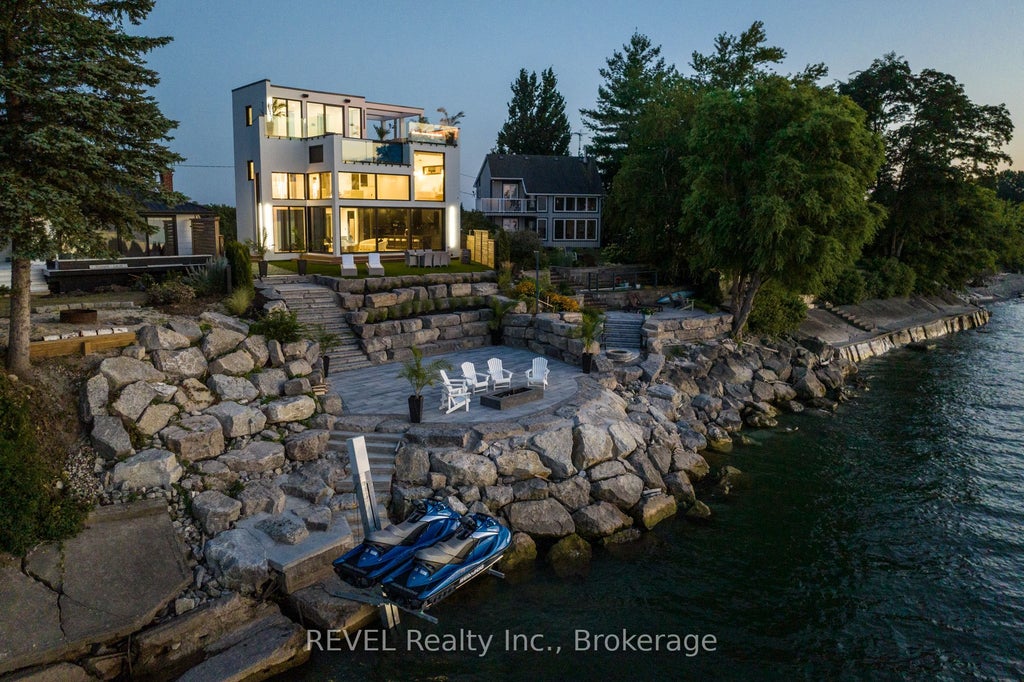 Photo of 6 Firelane 11a Street, Niagara-on-the-Lake, ON L0S 1J0 (MLS # X13766810)