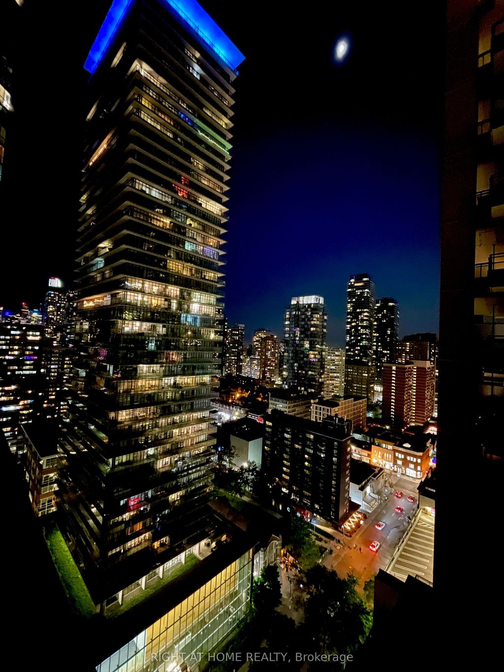 Photo of 42 Charles Street E #2206, Toronto, ON M4Y 1N3 (MLS # C12340814)