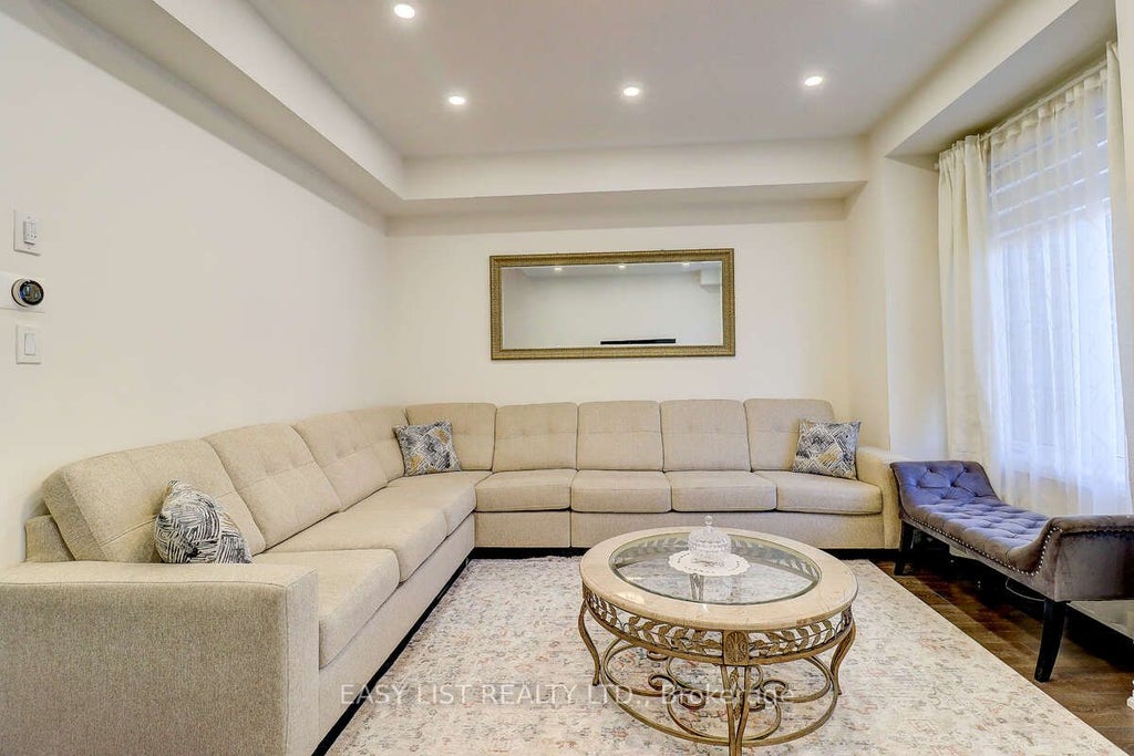 Photo of 38 Hallmark Way, Whitby, ON L1P 0K2 (MLS # E13440652)