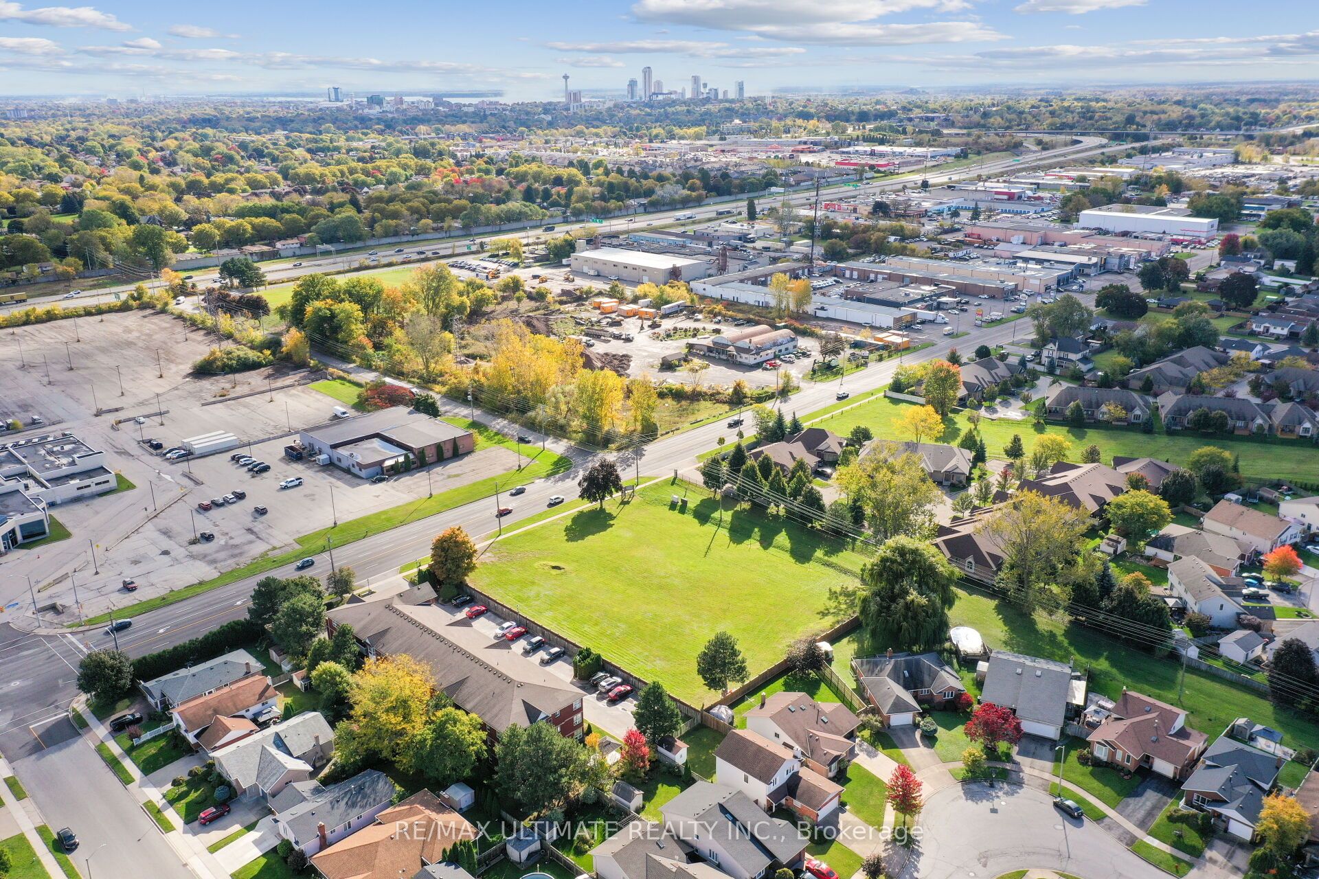 4257 Montrose Road 3