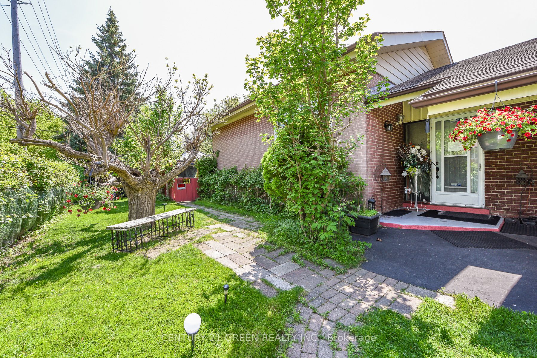 19 Eriksdale Road