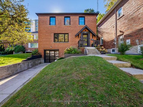 93 Glen Davis Crescent Toronto ON M4E 1X7