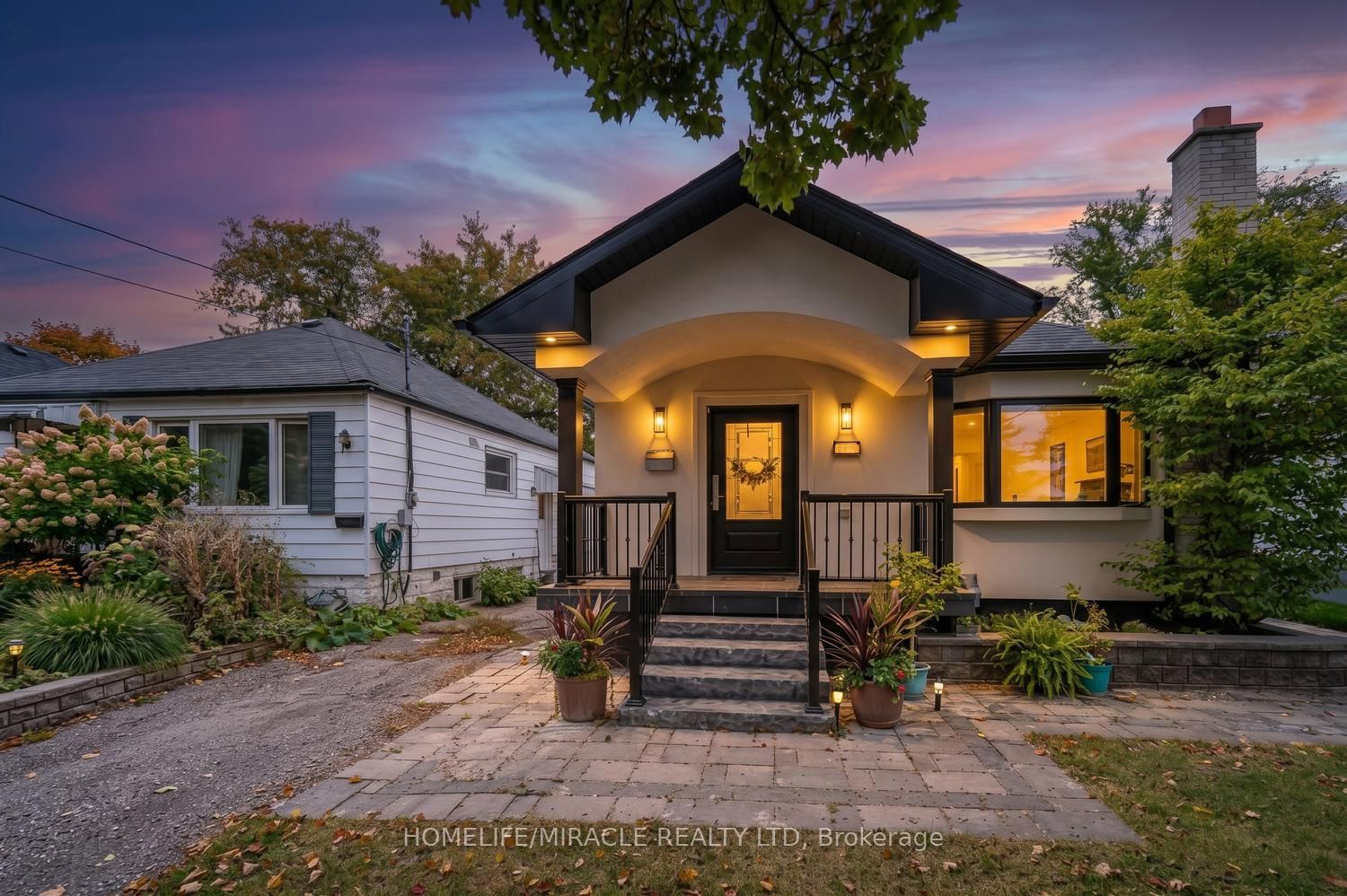 24 Acorn Avenue