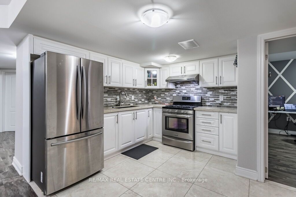 20 Laurentide Crescent Bsmt