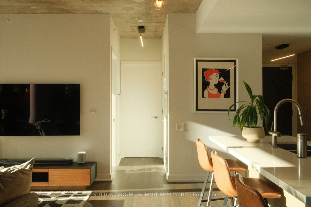 Photo of 11 Charlotte Street #902, Toronto, ON M5V 0M6 (MLS # C12542958)