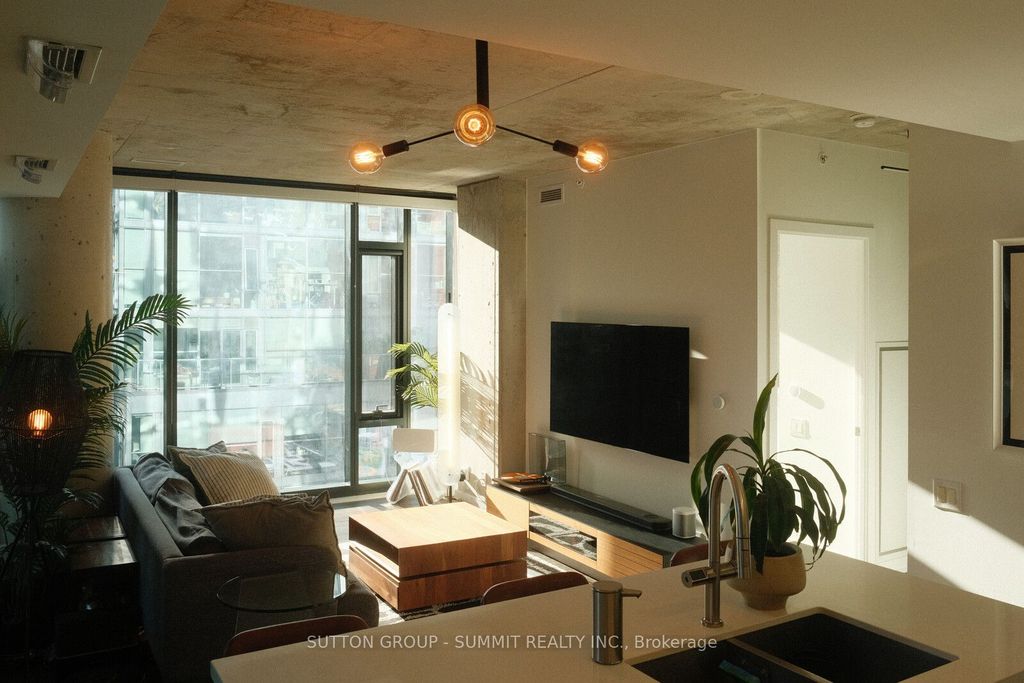 Photo of 11 Charlotte Street #902, Toronto, ON M5V 0M6 (MLS # C12542958)