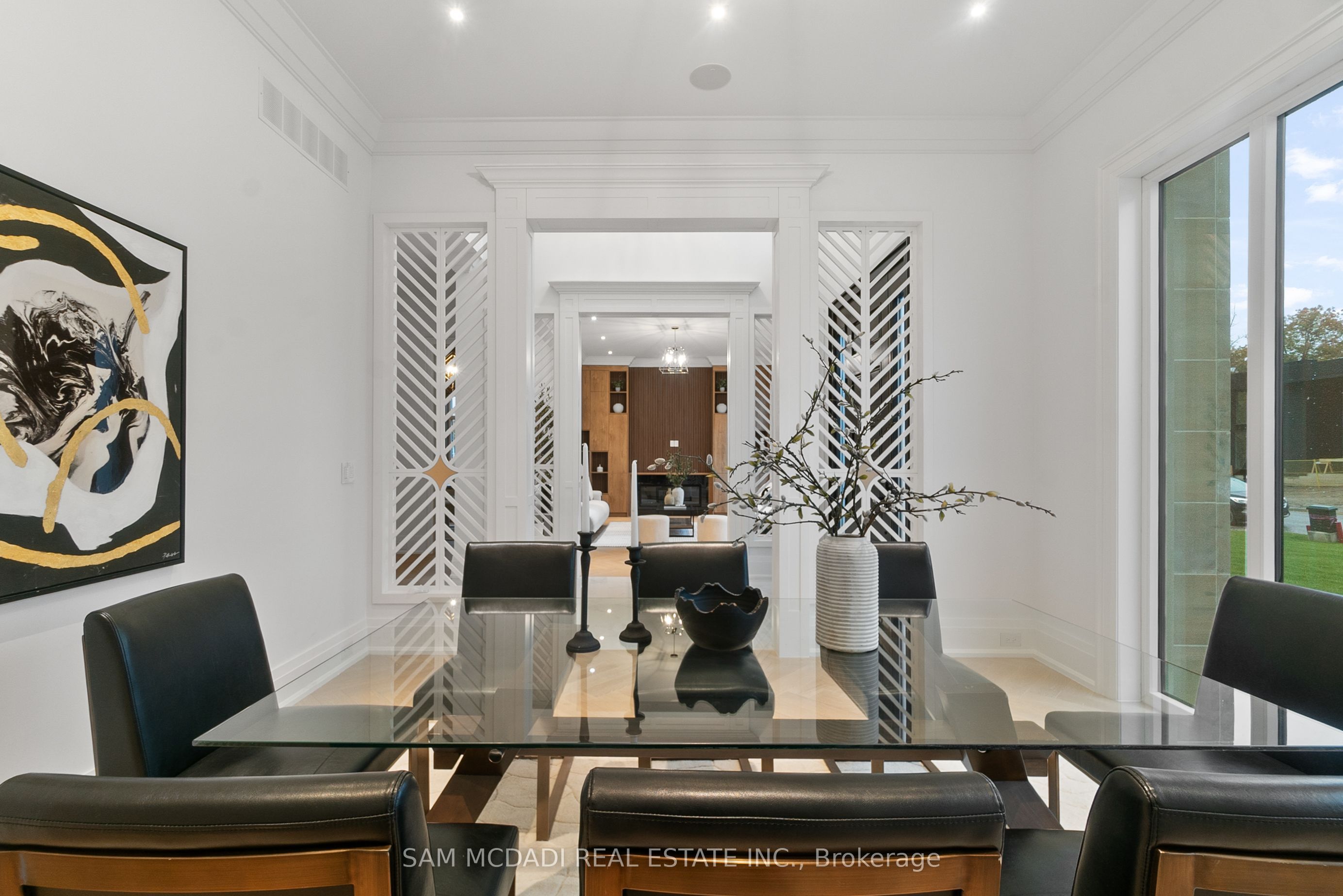 84 Pebbleridge Place