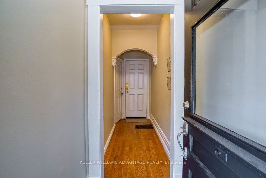 Photo of 218 Broadview Avenue, Toronto, ON M4M 2G5 (MLS # E12381690)