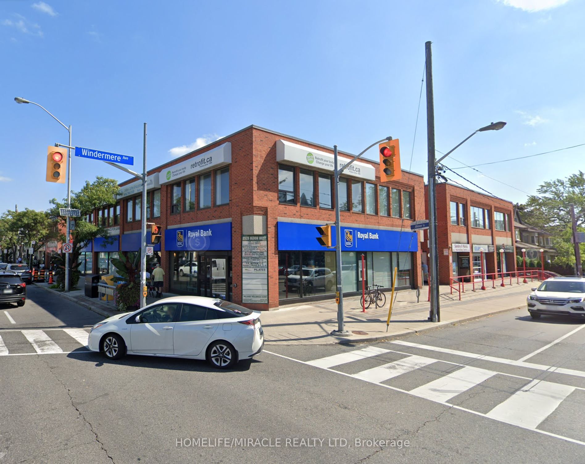 2323 Bloor Street W 8