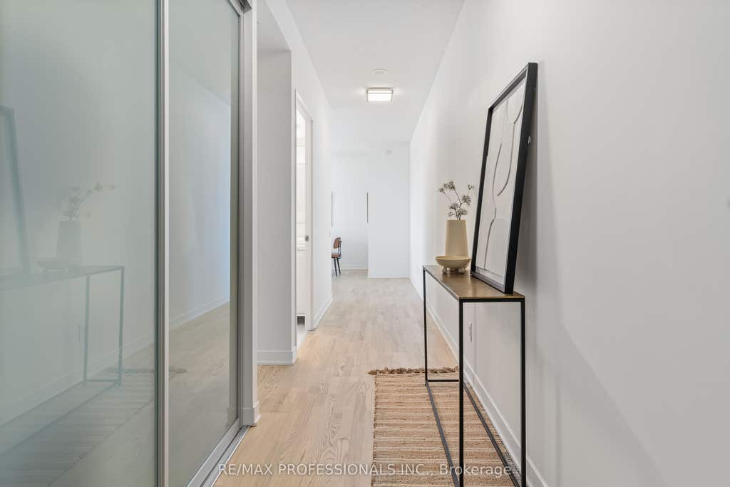 Photo of 90 Park Lawn Road #1708, Toronto, ON M8Y 0B6 (MLS # W13517866)