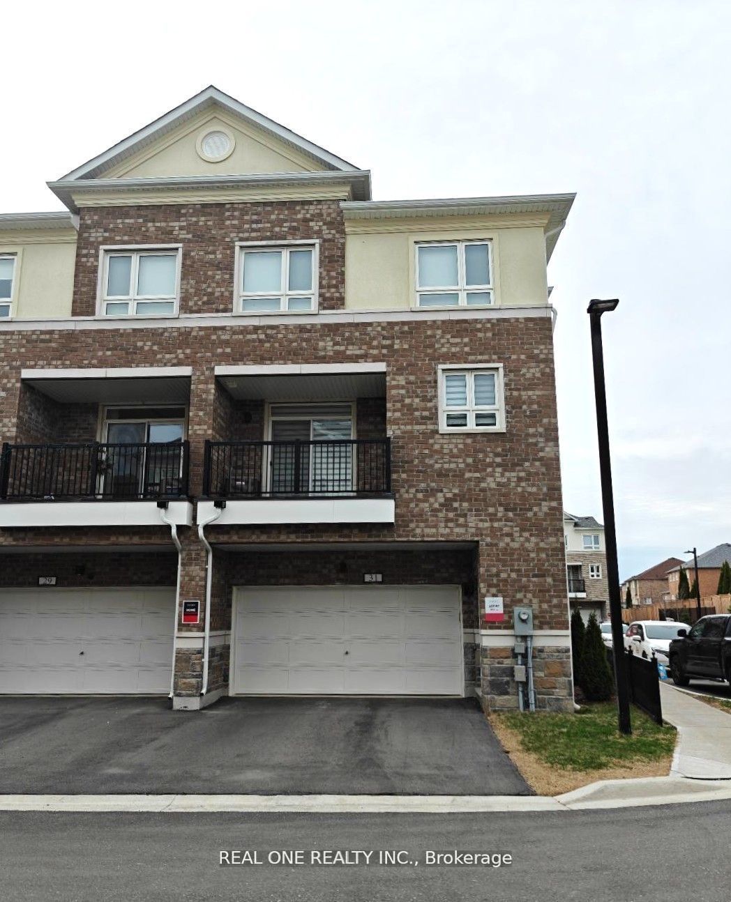 31 Massachusetts Lane