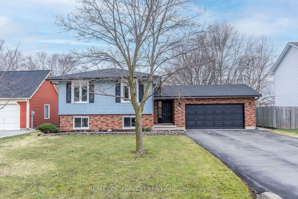 Photo of 461 Belleair Boulevard, Fort Erie, ON L0S 1N0 (MLS # X12873742)