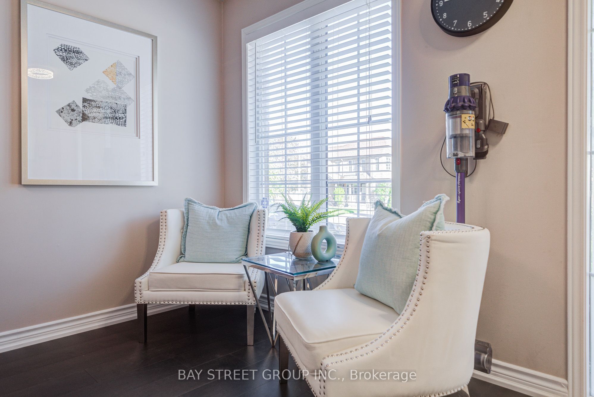 25 Waterton Crescent