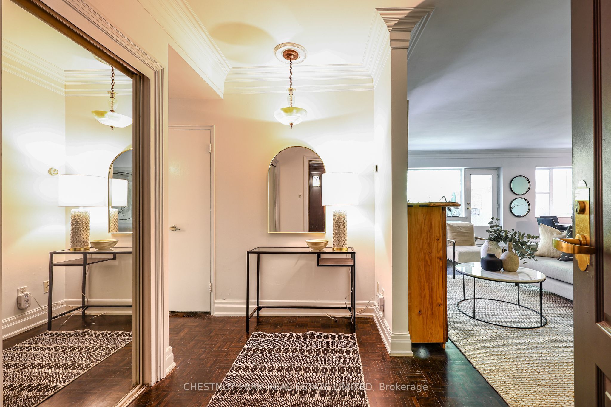 21 Dale Avenue 612