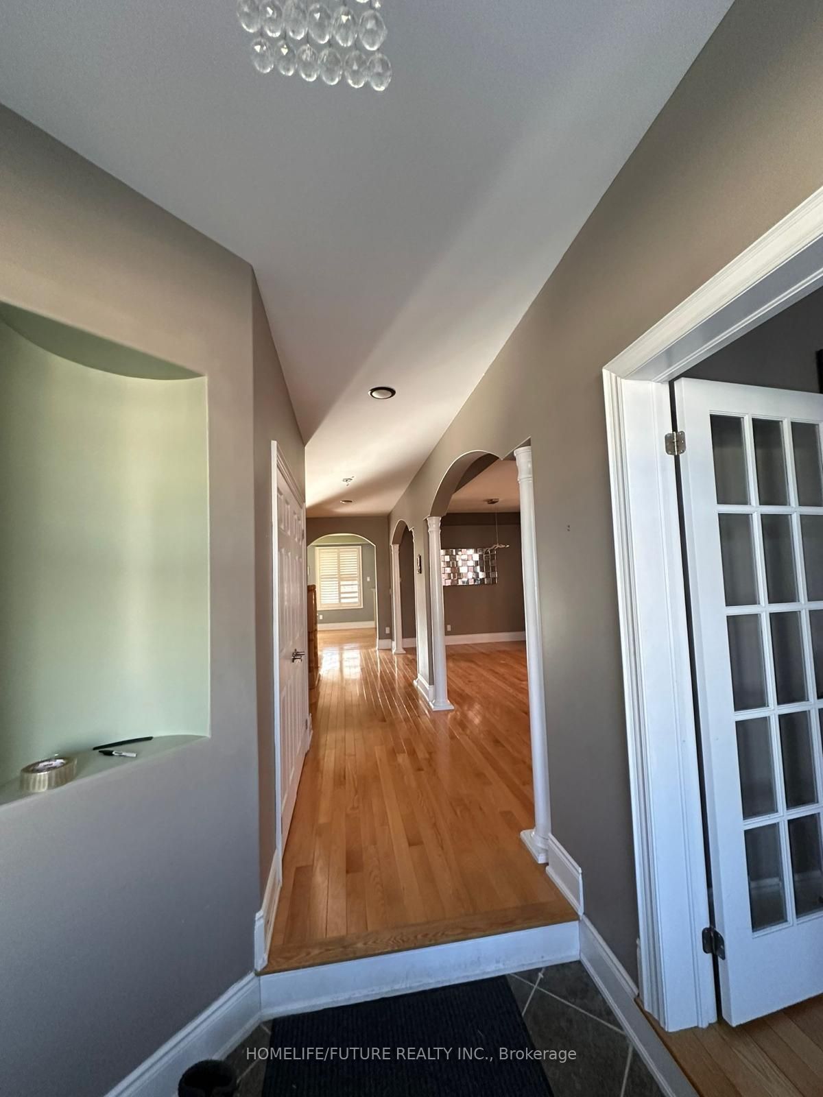 86 Greenspire Avenue