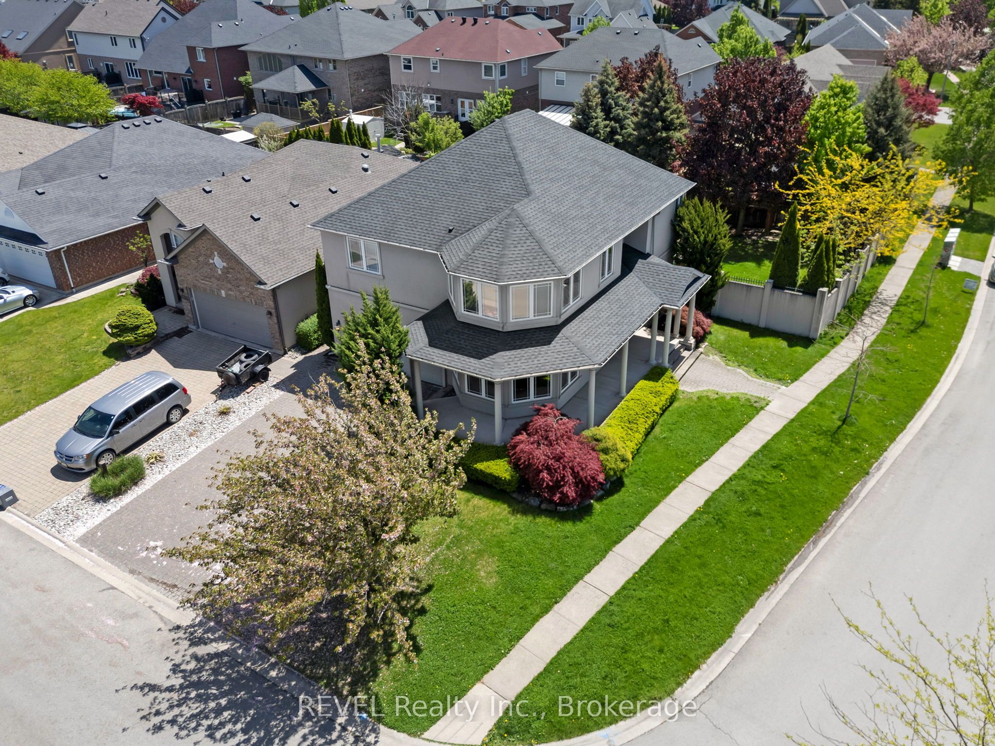 30 MARACAY Way