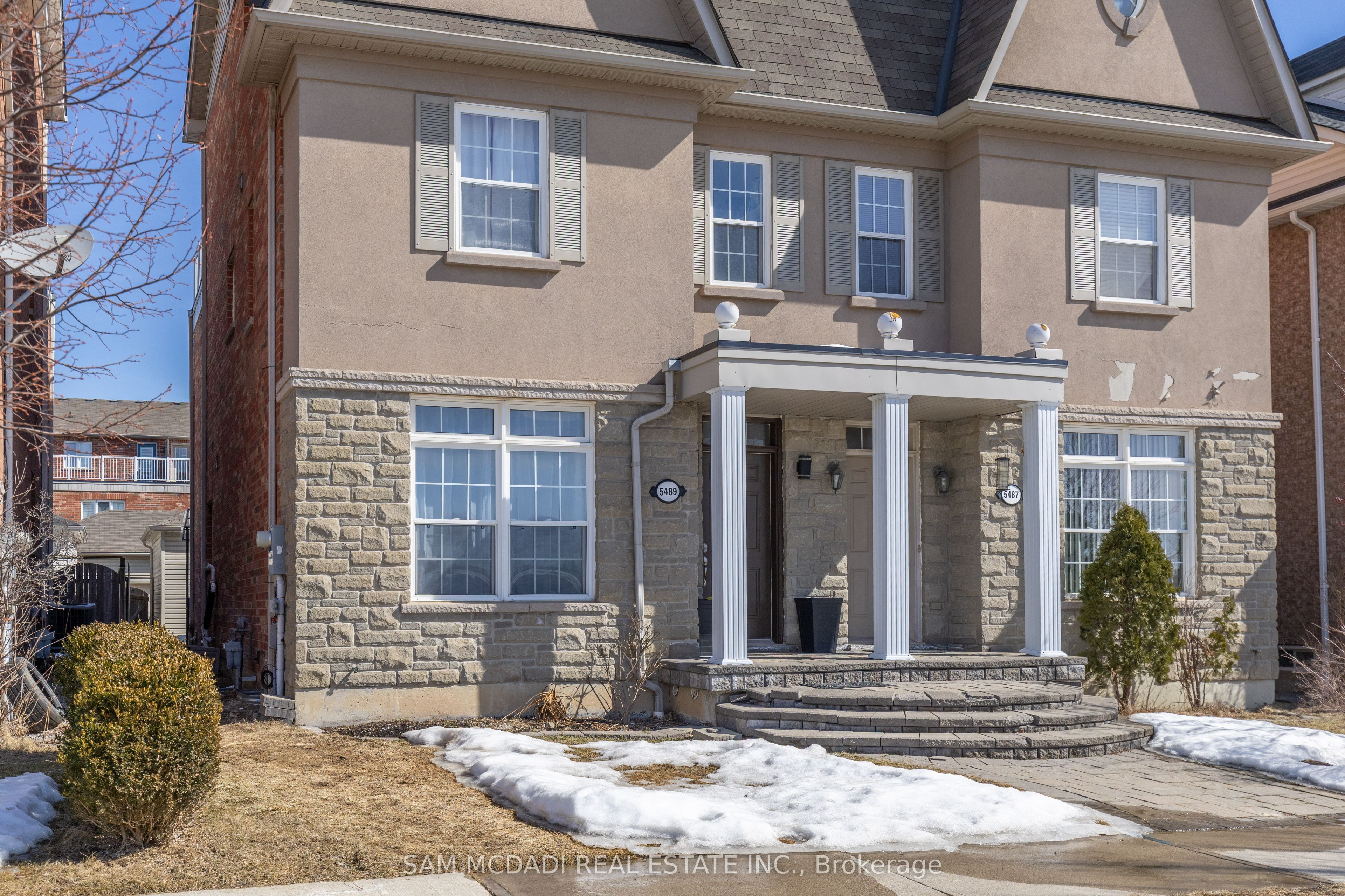 5489 Festival Drive