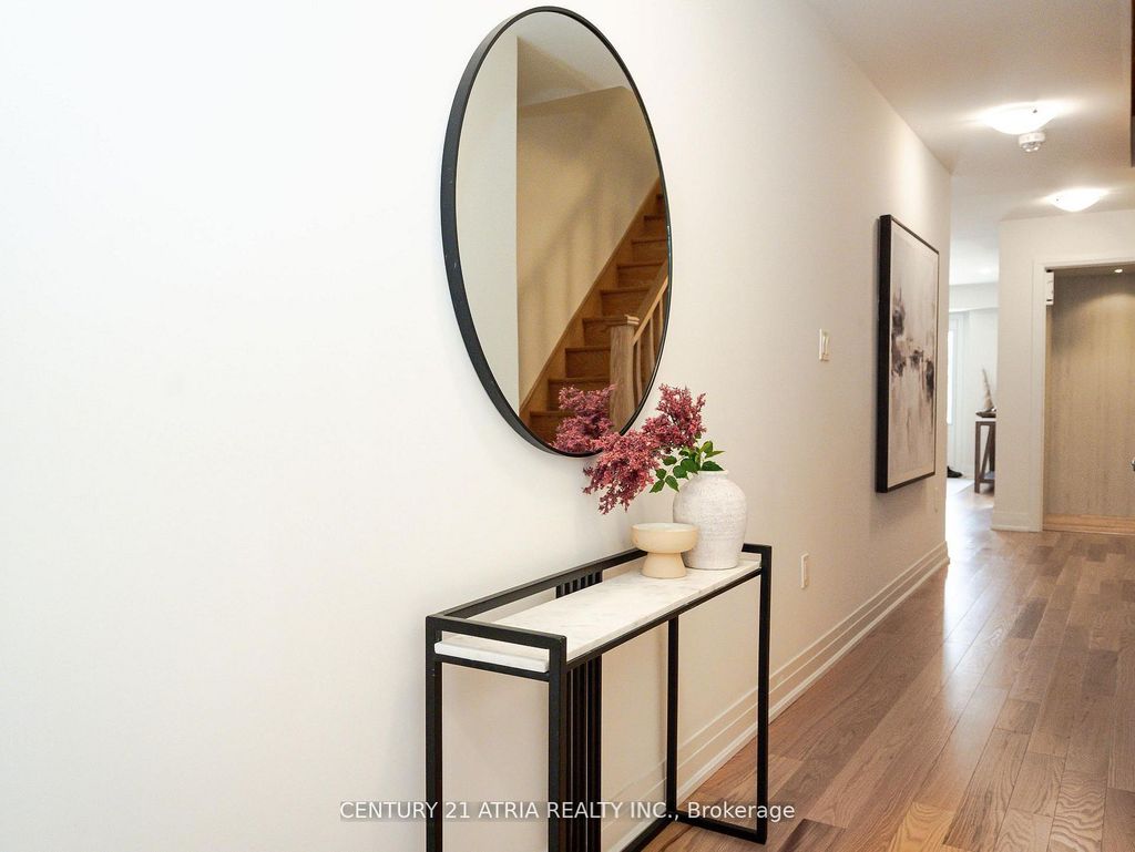 Photo of 38 Main Street, Mississauga, ON L5M 1X8 (MLS # W12672362)