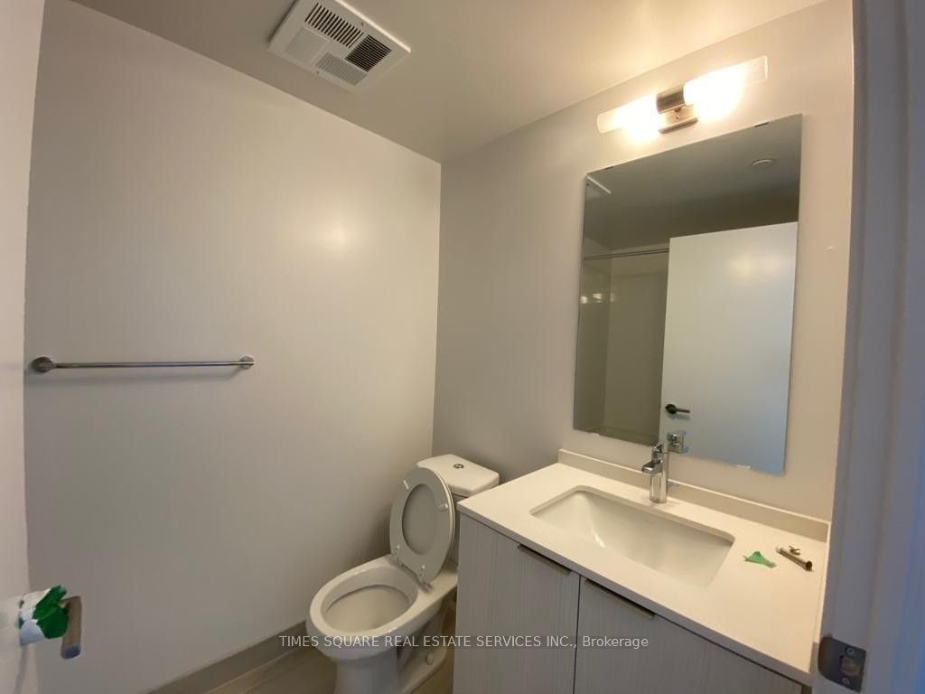 11 Wellesley Street W 1008