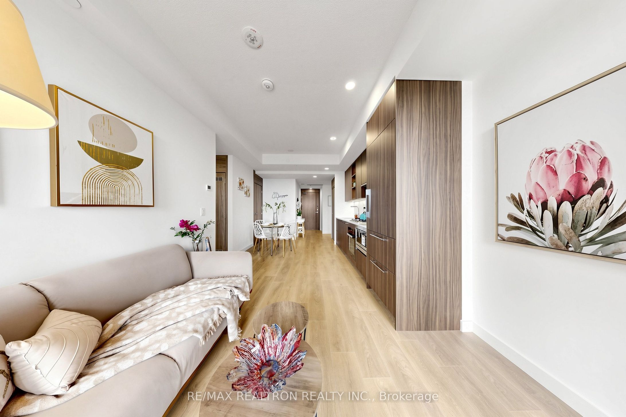 68 Esther Shiner Boulevard 1102