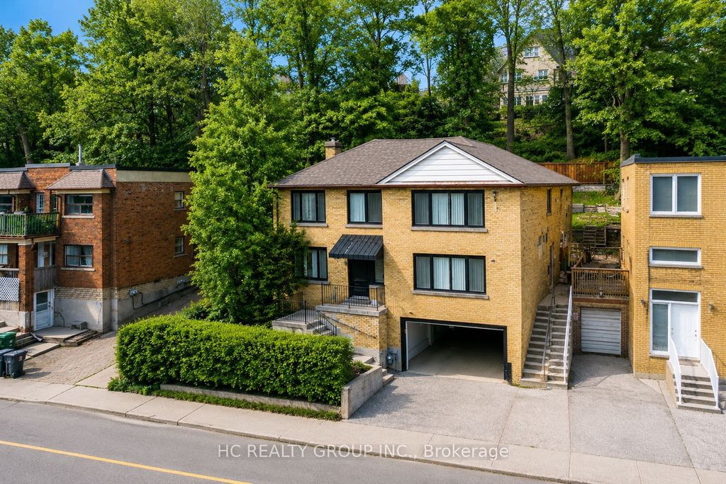 Photo of 840 Davenport Road, Toronto, ON M6G 2B6 (MLS # C13088084)