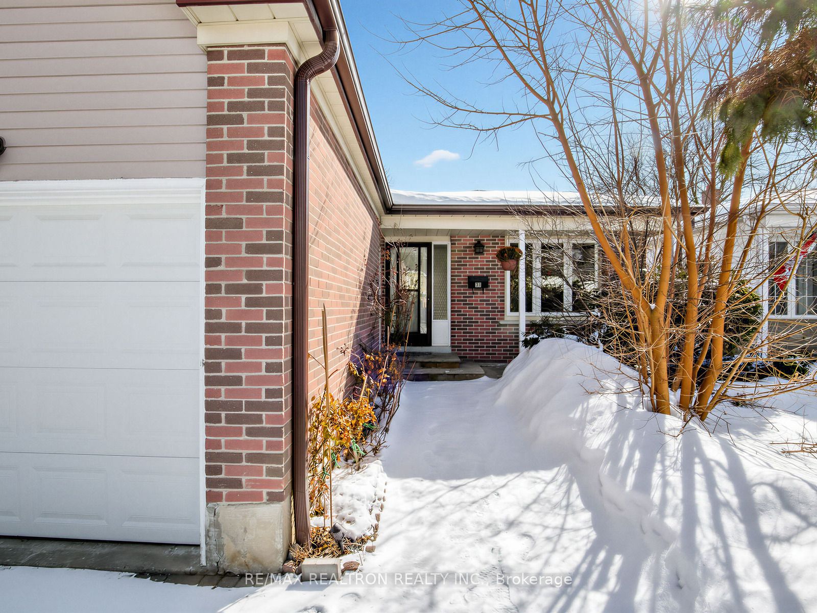 31 Springhead Gardens