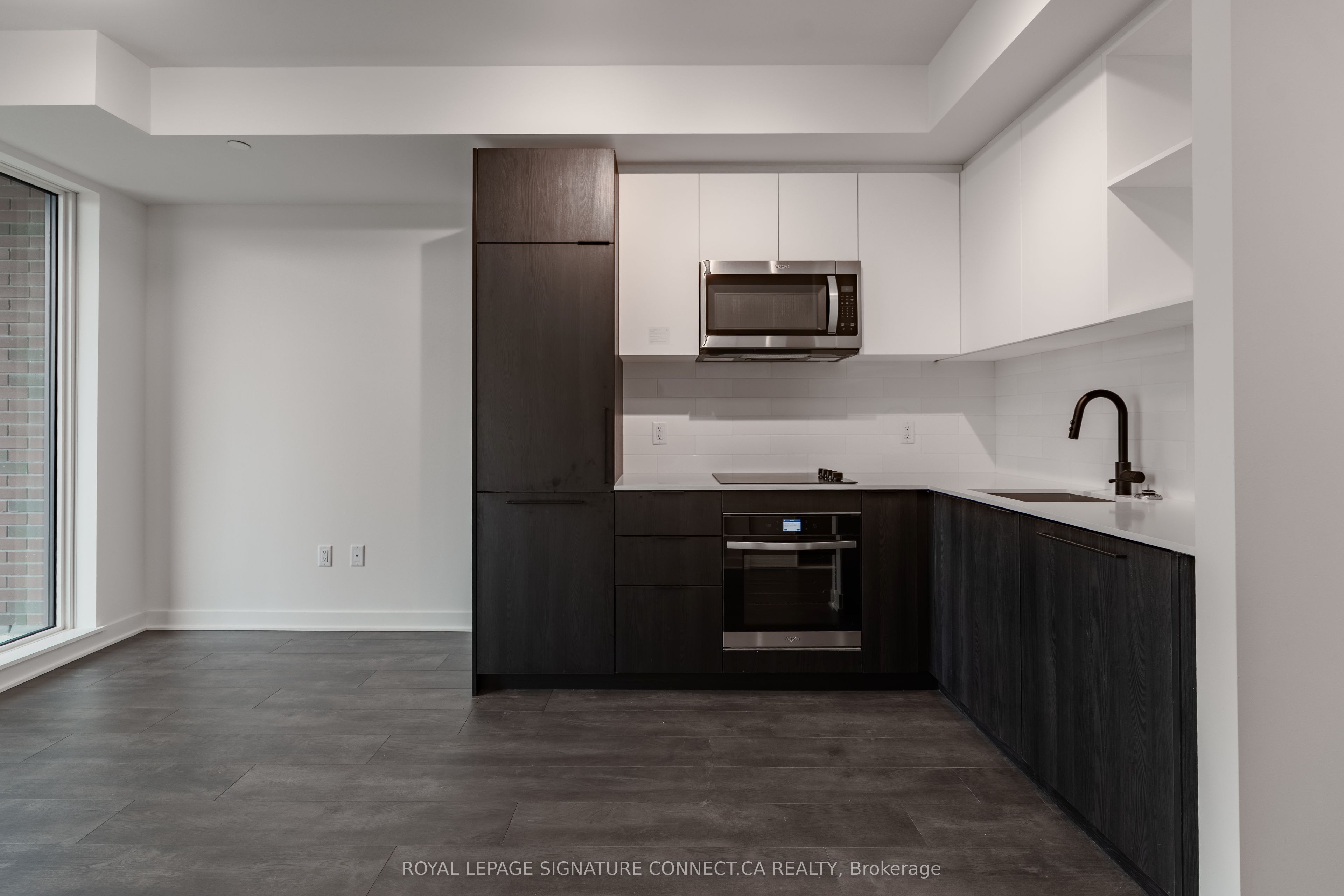 1185 Dupont Street 421