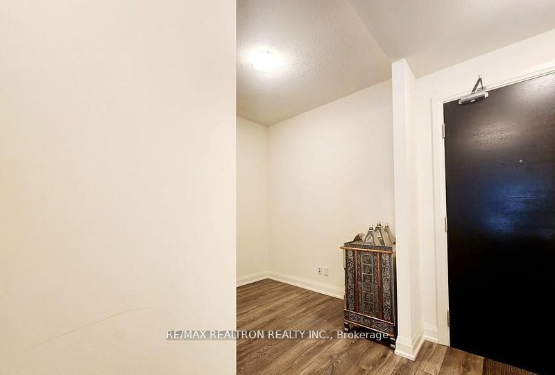 65 Yorkland Boulevard 1005